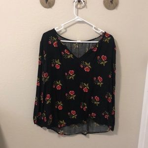 3/4 sleeve floral blouse